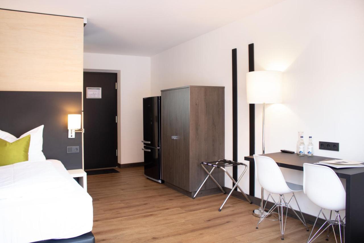 Kf Hotel By Wmm Hotels Kaufbeuren Exterior foto